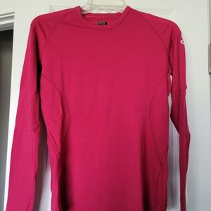 Icebreaker base layer